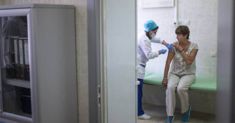 В Москве началась вакцинация добровольцев от коронавируса