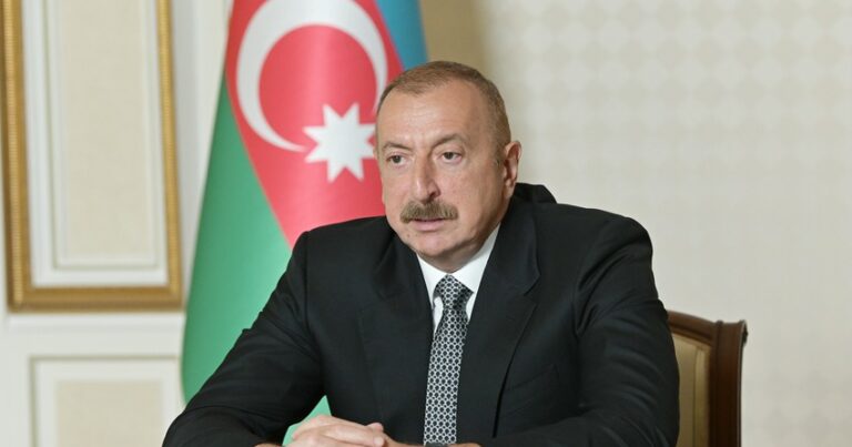 Ильхам Алиев обращается к народу — ПРЯМОЙ ЭФИР