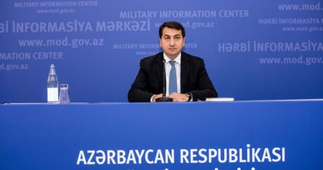 Хикмет Гаджиев: ВС Армении подвергли обстрелу ряд районов Азербайджана