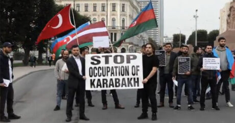 В Риге прошла акция в поддержку армии Азербайджана