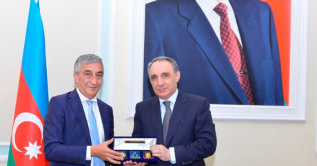 Генпрокурор Азербайджана встретился с послом Таджикистана