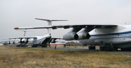 В Иреван прибыли 22 самолета с российскими миротворцами