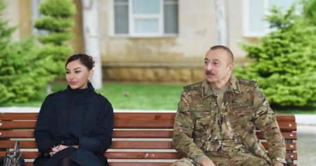 Ильхам Алиев и Мехрибан Алиева встретились с военнослужащими, проходящими лечение в Клиническом медцентре № 1