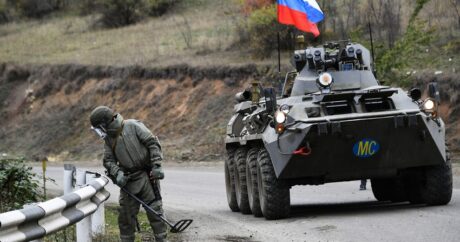Российские миротворцы обезвредили около тысячи взрывоопасных предметов в Карабахе