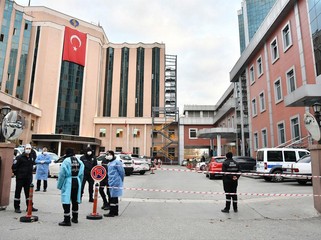 В результате взрыва в больнице в Турции погибли восемь человек