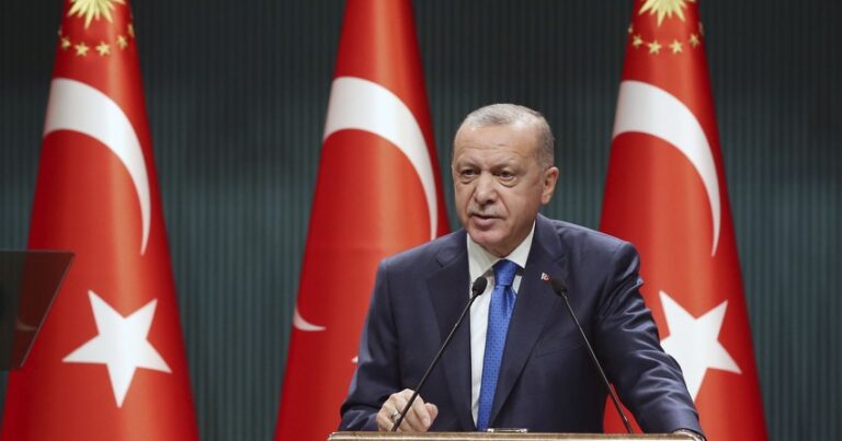 Эрдоган: Ильхам Алиев перевернул планы Эммануэля Макрона