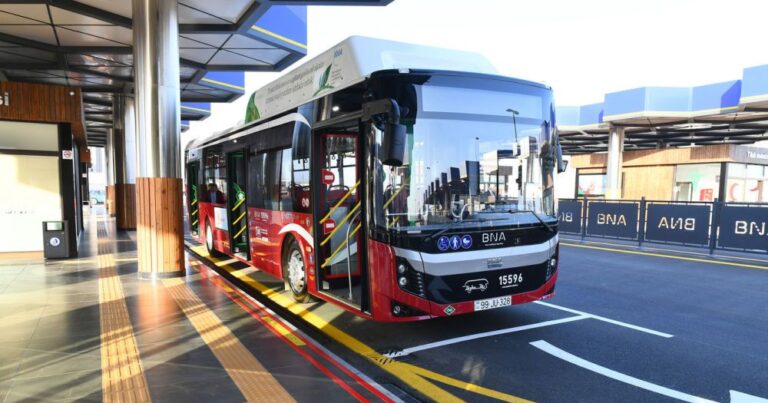 В Баку заработает новый автобусный маршрут