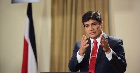 Президент Коста-Рики пригласил посла Азербайджана в свою страну