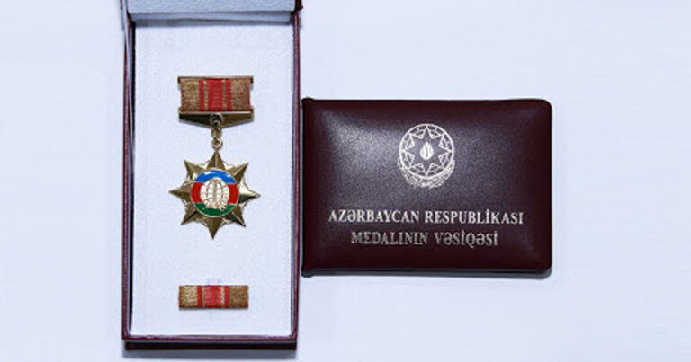 Группа соотечественников и друзей Азербайджана награждена медалями «За заслуги в диаспорской деятельности»