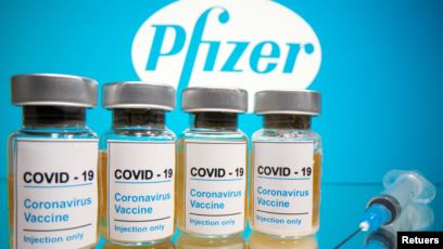 Эксперты оценили эффективность вакцины Pfizer против новых штаммов COVID