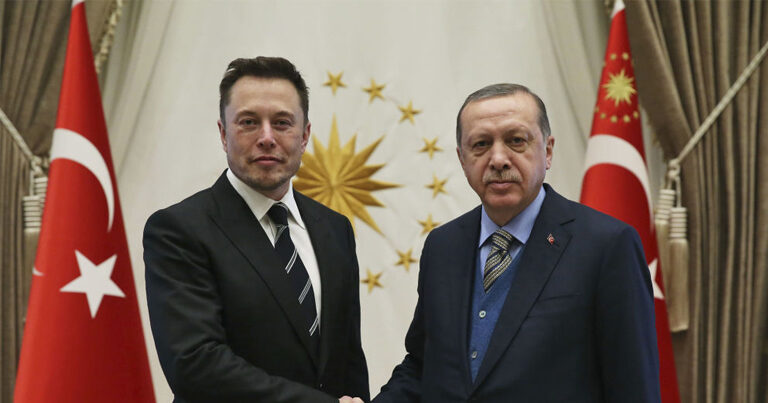 Эрдоган побеседовал с Илоном Маском