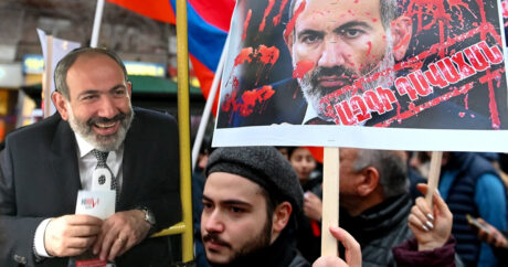 В Армении патовая ситуация: ни оппозиция, ни олигархи не могут сместить Пашиняна
