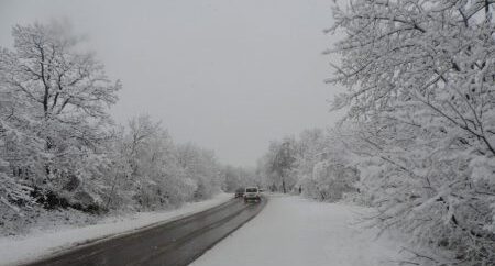 Снегопад вызвал проблемы с электроснабжением в Исмаиллы