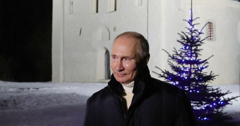 Путин отрицает, что ему принадлежит дворец в Геленджике