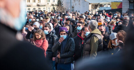 Протесты против ковид-ограничений в Тбилиси