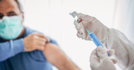 В Азербайджане названо число вакцинированных от COVID-19