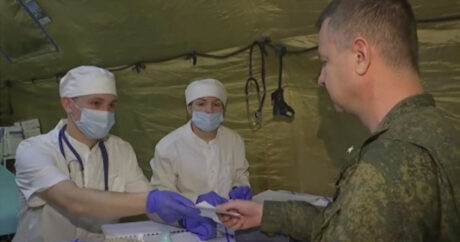 В Карабахе российских миротворцев вакцинируют вторым компонентом вакцины от COVID-19