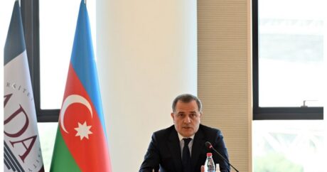 Джейхун Байрамов встретился с главами дипмиссий стран ЕС в Азербайджане