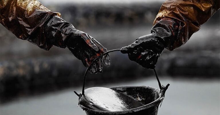 Иран готов рассмотреть запрос Беларуси по поставкам сырой нефти