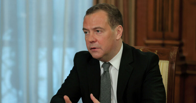 Дмитрий Медведев о статусе Карабаха