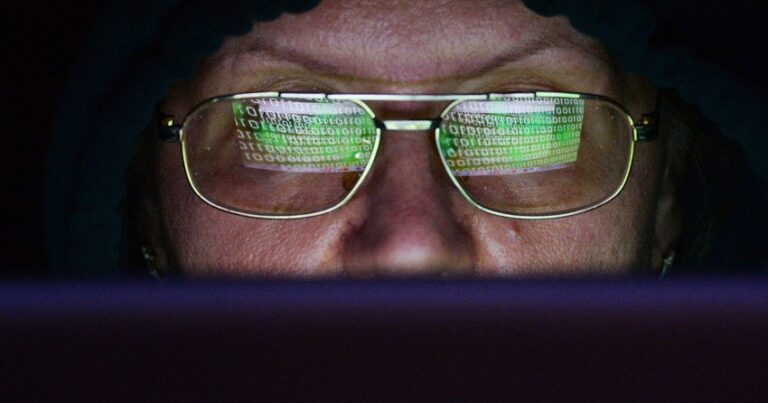 Хакеры взломали почты сотрудников министерства внутренней безопасности США