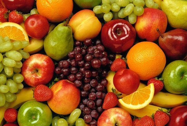 Диетолог рассказала в какое время фрукты есть вредно