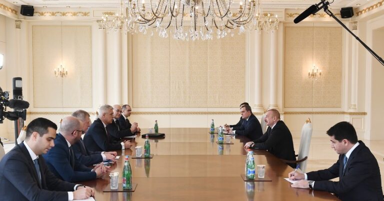 Ильхам Алиев принял министра иностранных и европейских дел Словакии