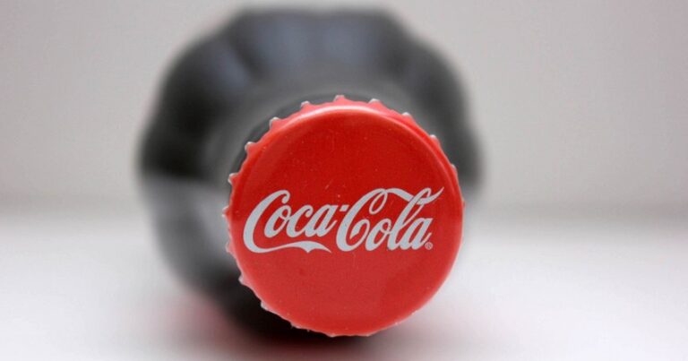 В Азербайджане компании Coca-Cola выписан штраф