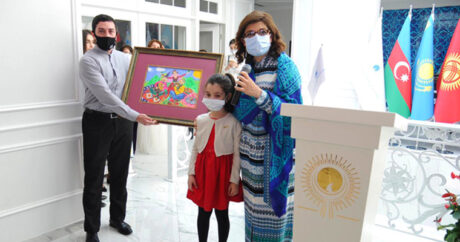 В Баку наградили победителей Международного конкурса рисунков — ФОТО