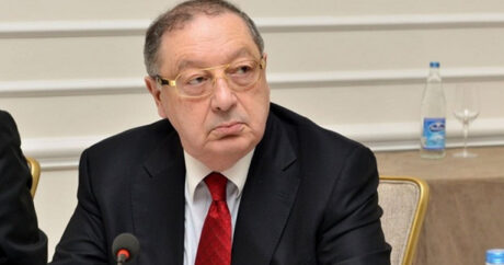 Президент Азербайджана наградил Джамиля Алиева