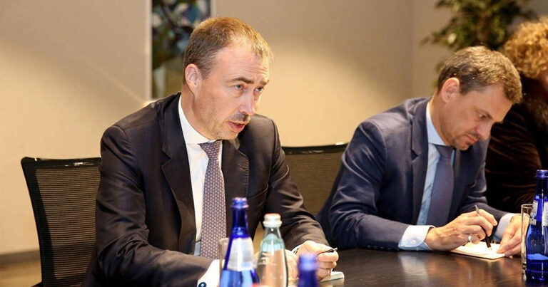 Спецпредставитель ЕС прибыл с визитом в Азербайджан