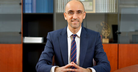 Министр транспорта Азербайджана назначил нового советника