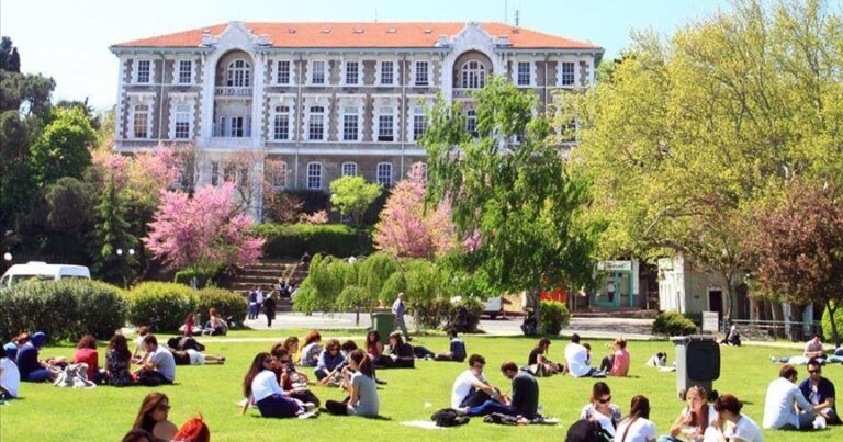 Турецкие университеты вошли в топ лучших вузов развивающихся стран