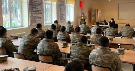 Проводятся семинары для азербайджанских военнослужащих