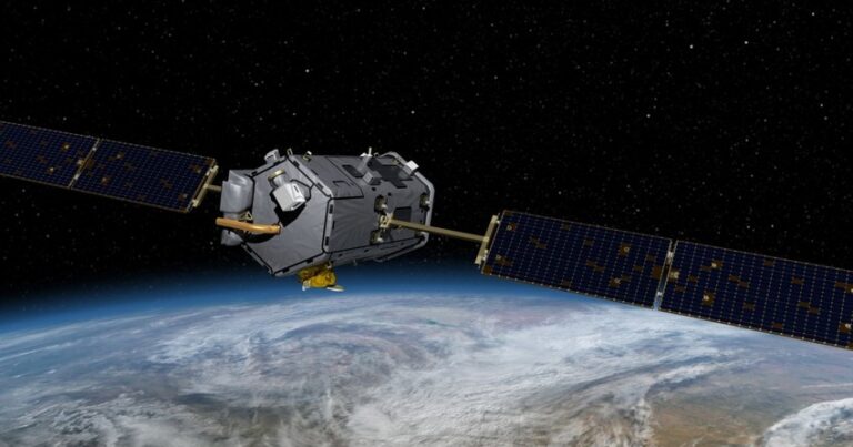 Россия и Турция ведут переговоры о запуске турецких спутников на орбиту