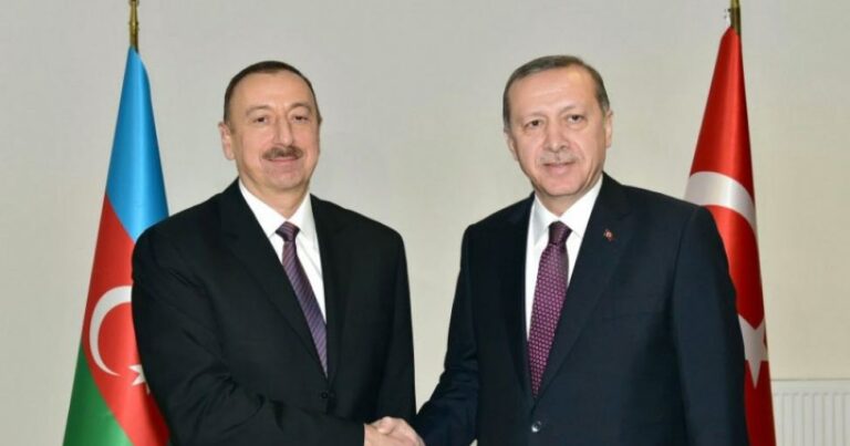 Президенты Азербайджана и Турции осудили заявление Байдена