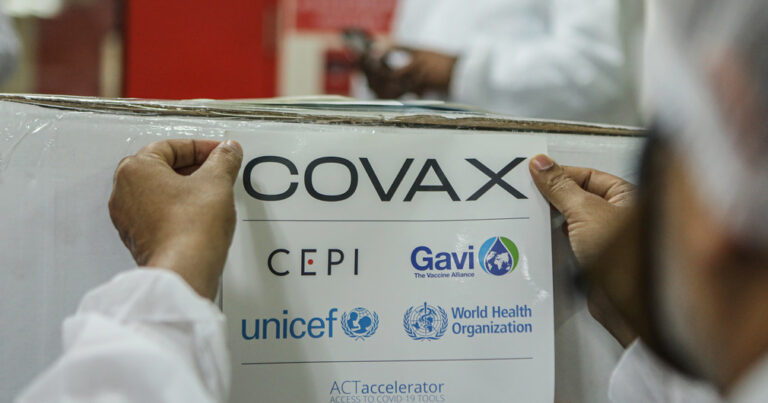 COVAX отправил первую партию вакцин в Азербайджан