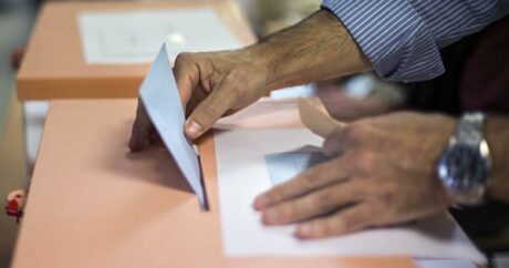В Мадриде начались досрочные парламентские выборы