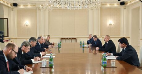 Президент Ильхам Алиев принял Сергея Лаврова