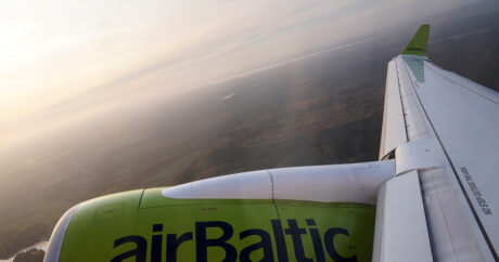 Латвийская авиакомпания отказалась от полетов над Беларусью