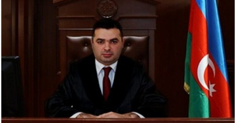 В Баку судья застрелил жену
