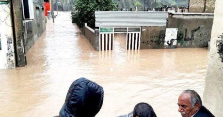 В результате наводнений в Иране погибли 10 человек