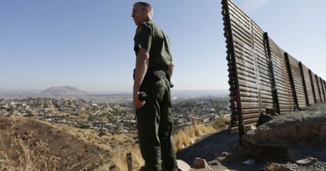 Байден отменил финансирование стены на границе с Мексикой