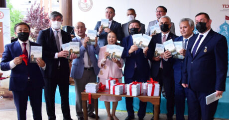 В Кастамону презентовали книгу выдающегося казахского поэта – ФОТО