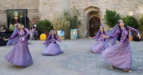 В Баку стартовал Детский фестиваль «Симург» — ФОТО