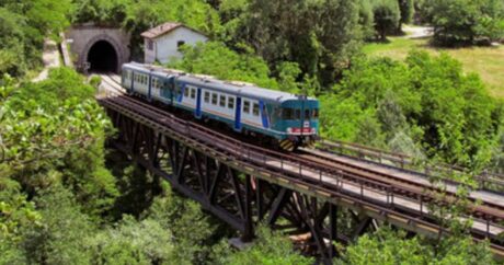 В Италии запустили поезд «по землям Данте Алигьери»