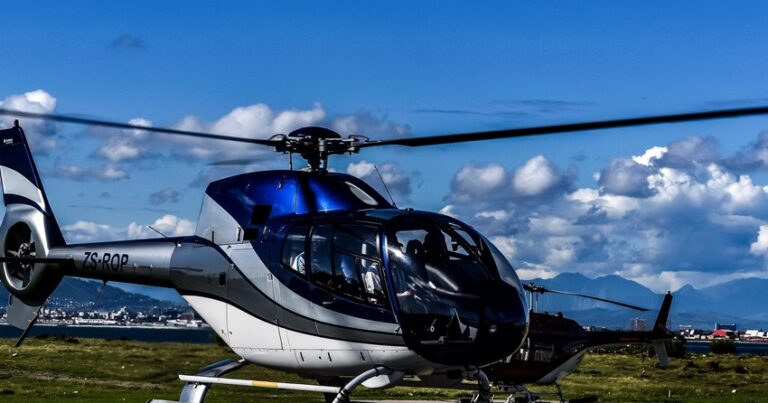 Вертолет с президентом Колумбии и министрами подвергся обстрелу