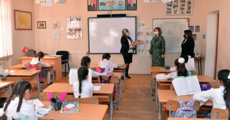 Министерство: Учителям «Летней школы» дополнительных выплат не предусмотрено