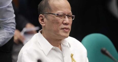 Умер экс-президент Филиппин