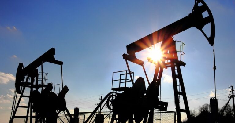 Норвегия продолжит добычу нефти и газа